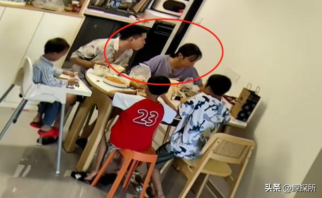 道歉同意离婚！坏消息不愿意把孩子给女方麻将胡了试玩网站免费好消息鸡蛋男发文(图10)