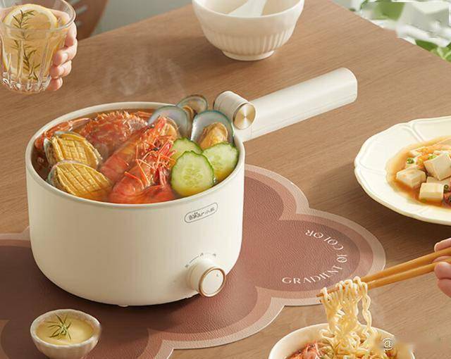 -C16Z1:宿舍与小空间的多功能小帮手麻将胡了试玩99元到手!小熊电煮锅DRG(图2) -C16Z1:宿舍与小空间的多功能小帮手麻将胡了试玩99元到手!小熊电煮锅DRG(图2)